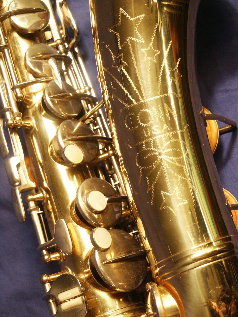 Conn saxophone serial numbers and value